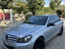 Shitet-Nderrohet Mercedes C klas 2.0 Naft Automat W204