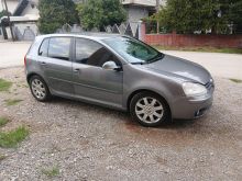 Shitet golf 5 viti 2004 1.9 tdi Rks
