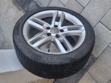 Shes fellne me goma te dimrit 17. Audi.