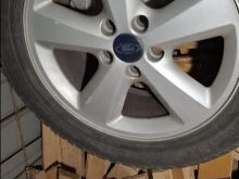 Fellen me guma per ford 16