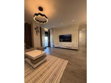 Shesim Super Apartament 2+1+2 Bashk me 2 garazhe Pran shkoll