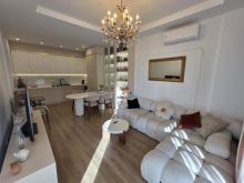 JEPET APARTAMENT ME QERA 1+1+BALLKON \"RRUGA XHANFIZE KEKO, P
