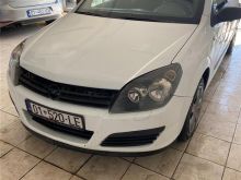 Shitet opel Astra 1.7motor Japan në zingjir