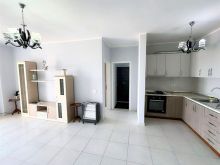 Kavaje,apartament 1+1,pallat I ri,shetitorja\"Josif Budo\".
