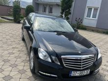 Mercedes E-220