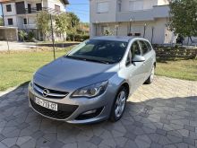Opel Astra 1.6 diesel 2015