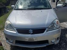 Suzuki Liana