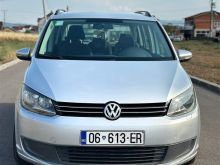 VW TOURAN 1.6 TDI DSG 2010