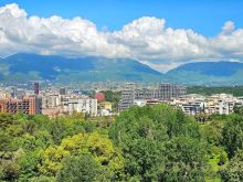 SHESIM, APARTAMENT 3+1+2+POST PARKIMI, KOPSHTI BOTANIK!