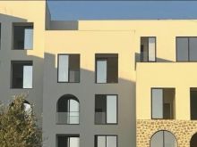 Radhim - Buze Detit, Shitet Apartment 1+1, Vije e Pare
