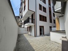 Apartament i bukur për shitje, 2 minuta nga Shaderwan,