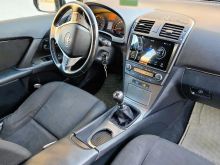 OKAZION - SHITET TOYOTA ANVENSIS D-4D 2012