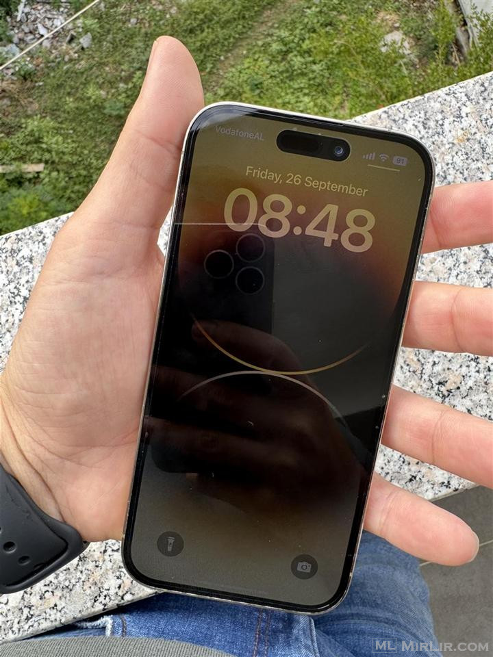 iPhone 14 Pro Gold