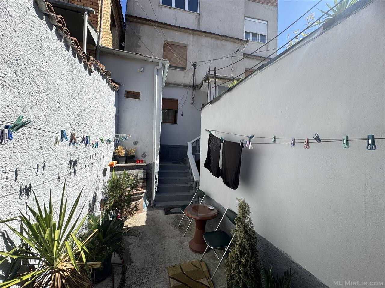 Shitet Apartament 1+1 në Lagjen 2, Korçë - thumbnail 2