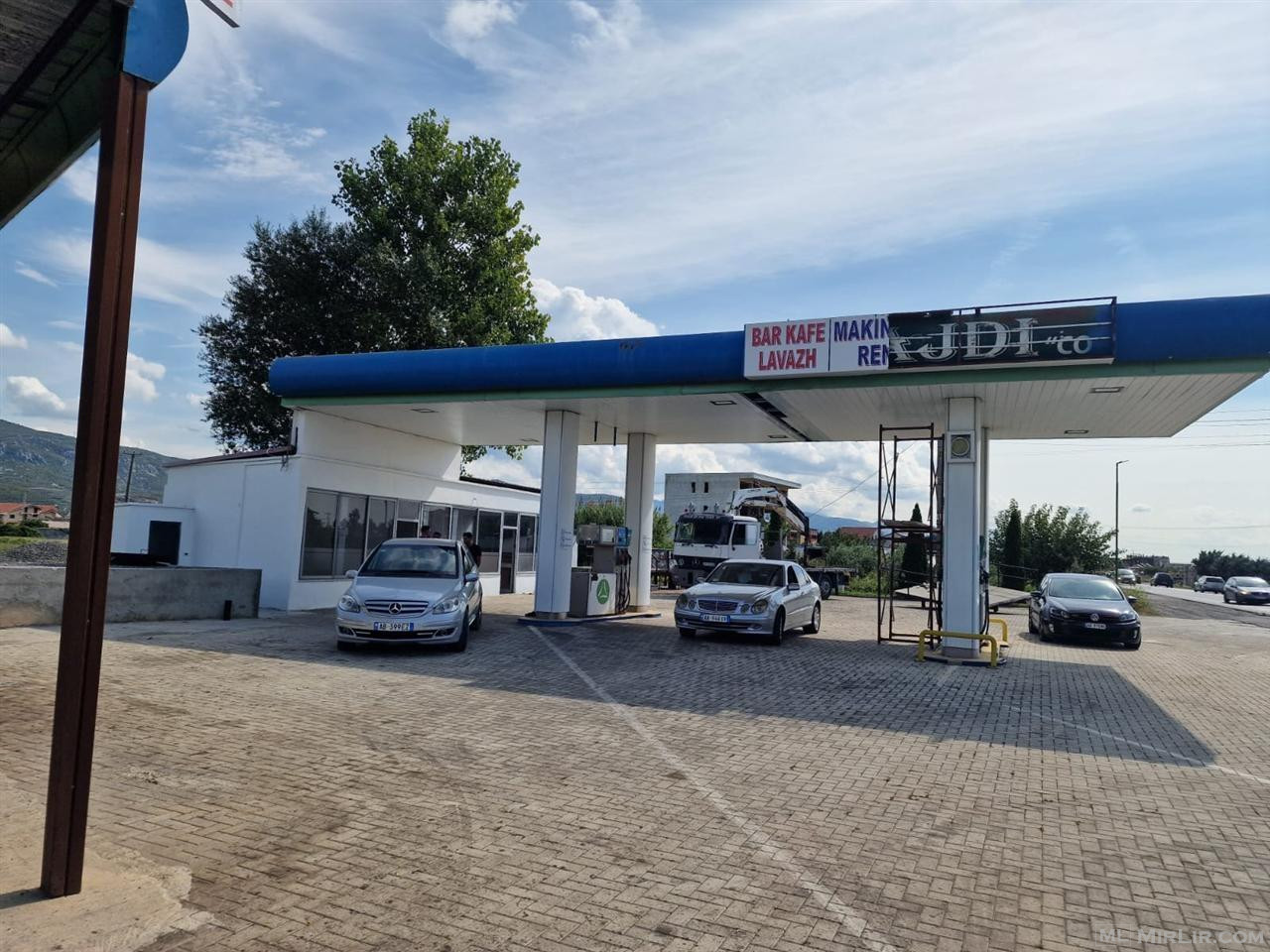 Shitet karburant Lezhe