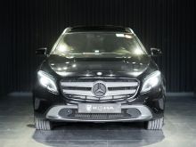 MERCEDES BENZ GLA 200