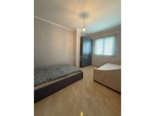 Shitet Apartament 1+1 ne Plazhin e Golemit, prane Flower Hot