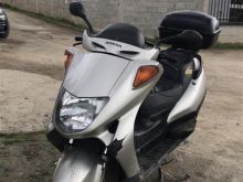 Shitet honda per  pjes