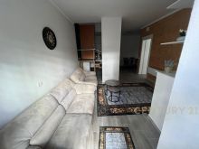 Apartament 1+1 Për Shitje në Plazh Iliria, Durrës me oborr,