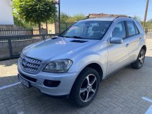 Shitet ml 320 ne super gjendje rks 044740213