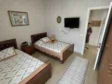 Shitet apartament 3+1 ne Koder Kamez (Tek kompleksi Fafa) 