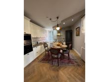0682912431 Shitet, Apartament 2+1+2 ,Air Albania, Tiranë.