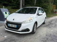 Peugeot 208 1.6 hdi 75ps me targa franceze