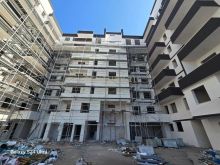0698244160 Apartament 1+1 në Golem – Rezidenca “Saeli Constr