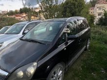 Shitet opel zafira