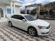 VW PASSAT 2.0TDI 2012