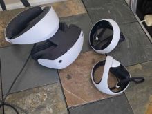 Sony PS5 Disc Console + PSVR2 + 11 Games Bundle - Excellent