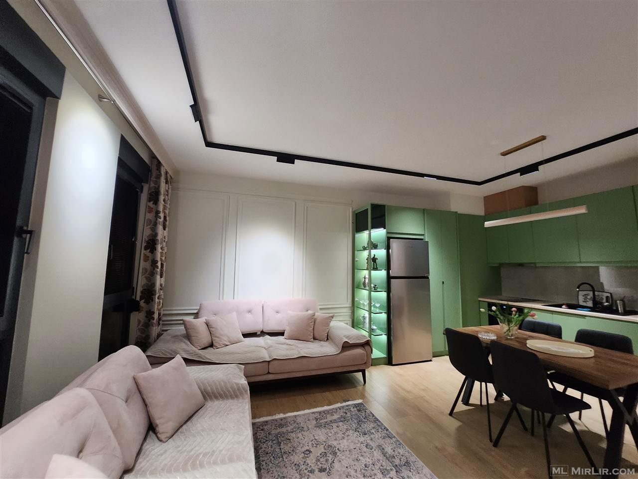 Shitet super apartament ne qender te Korces - thumbnail 2