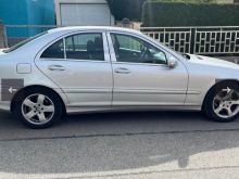 Makine Mercedes Benz per shitje