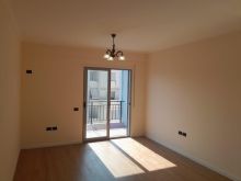 Shitet apartament 2+1