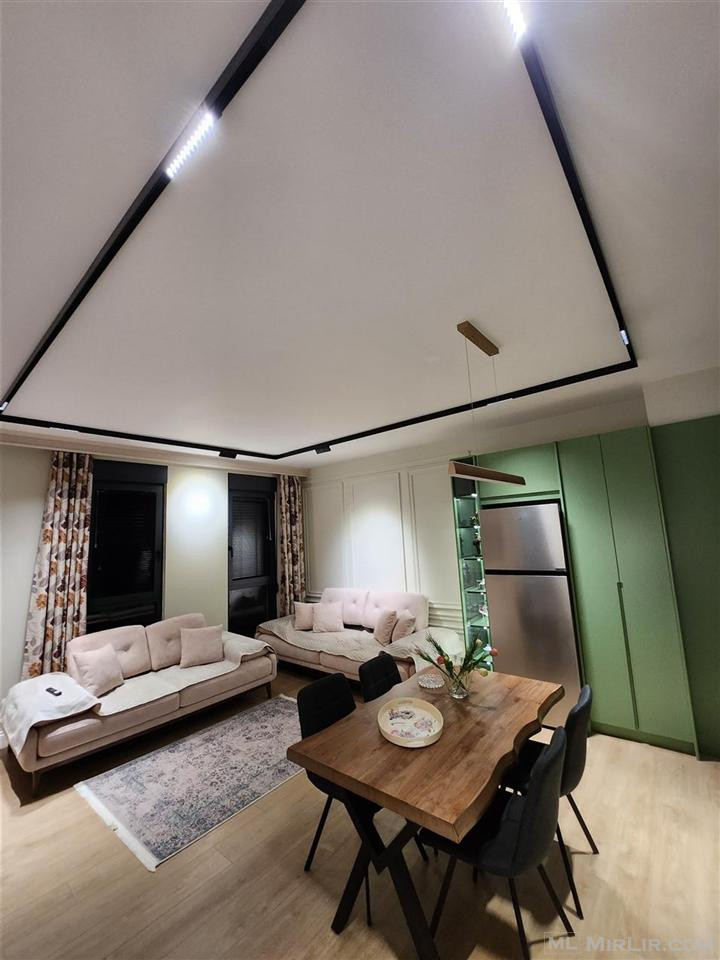 Shitet super apartament ne qender te Korces - thumbnail 3