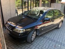 Shitet Opel Astra