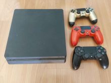 Ps4 slim me 3 leva/lojra