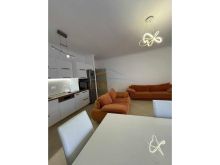 0695136472 Shitet, Apartament 2+1, Liqeni i Thate, Tiranë.