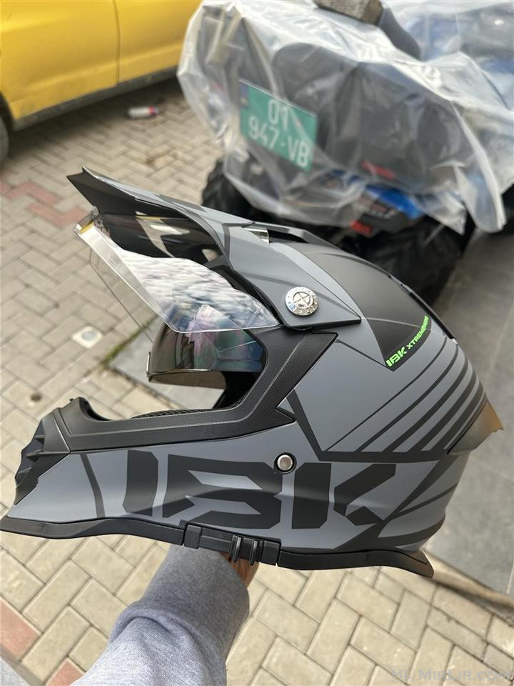 helmet 🪖