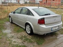 Shitet ndrrohet Opel Vectra Gts