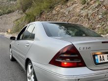 Mercedes Benz 220