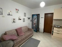 18403196 🏡 SHITET GARZONIERE SHKEMBI KAVAJES