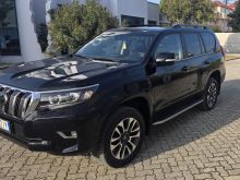 Shitet toyota land cruiser cmimi i diskutueshem