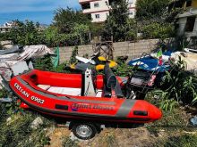 Gomone motorr 40sh me dokumenta shqiptare