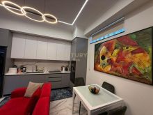 SHITET APARTAMENT 1+1 , E MOBILUAR NE DETAJE PRANE MUZEUMIT