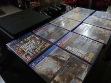 PS4 Slim, 2leva Orgjinale, 11 Lojra