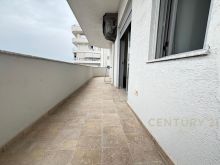 SHITET APARTAMENT 3+1 , PRANE UJESJELLESIT DURRES !