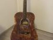 Gitare    Akustike