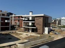 Shitet Apartament 2+1+2+Post Parkimi ne Mjull-Bathore