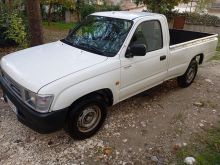 Toyota HILUX 4×2